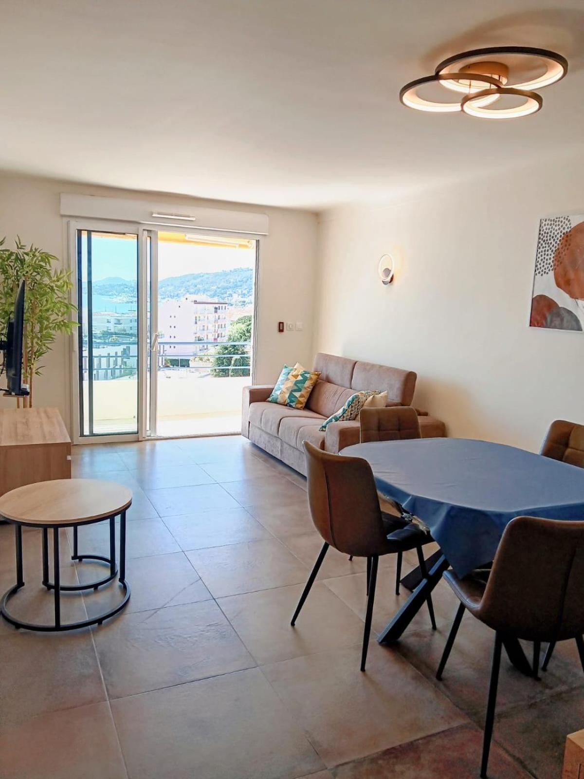 3 Pieces Vue Mer - Clim - 5 Min De La Plage A Pied Antibes Luaran gambar